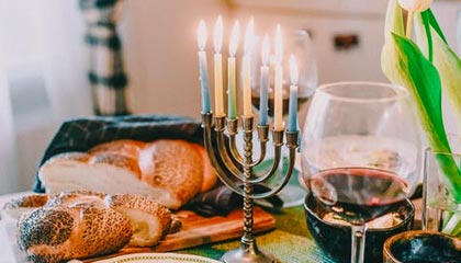 技术统计一刷新B费看了记分牌后沉默,有点尴尬:队友反应让人心凉